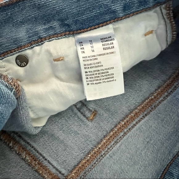 American Eagle Mom Jeans - Picture 4 of 6